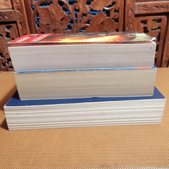 Game of Thrones, American Gods, & The Last Wish, Fantasy Paperback Book Bundle - Picture 13 of 15